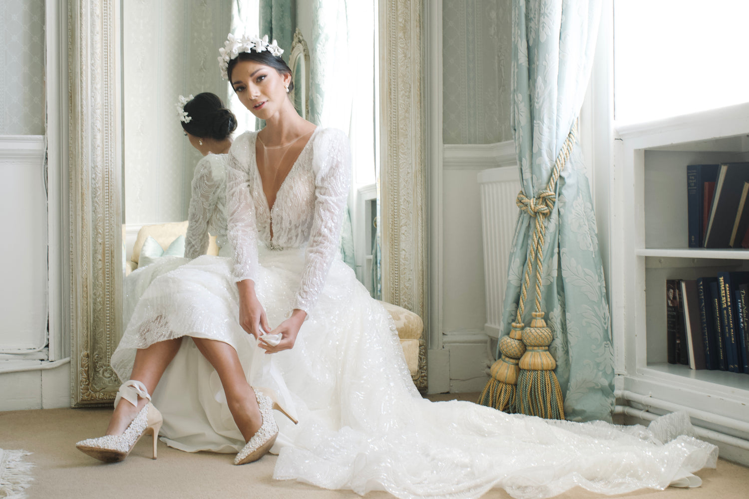 Discover the Top 2024 Bridal Accessory Trends