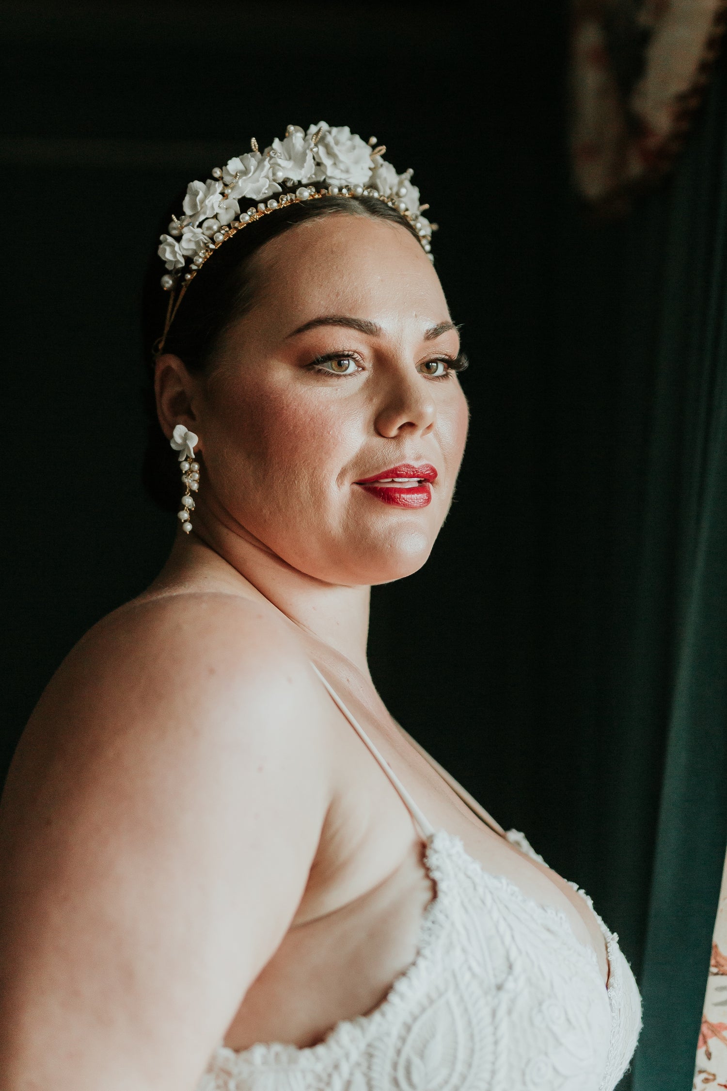 Daphnie Crown