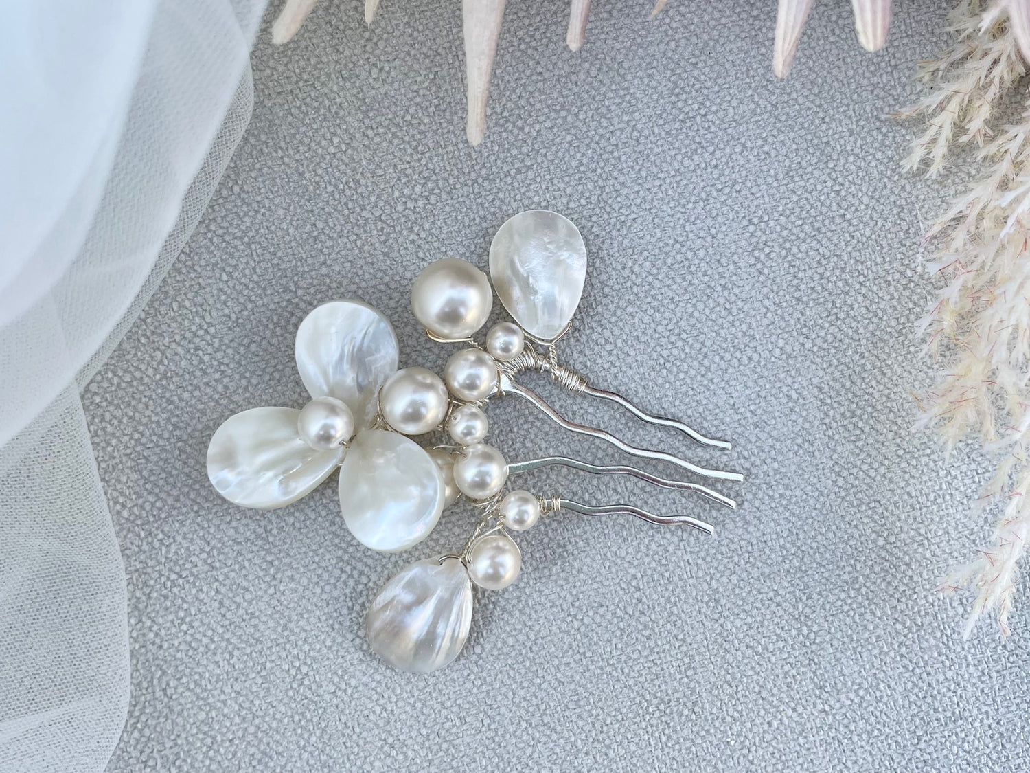 Hana Hair Pin