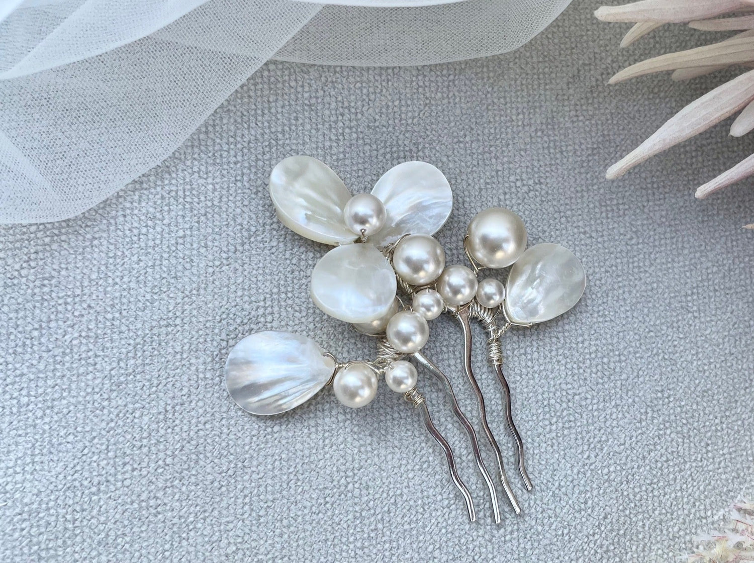 Hana Hair Pin