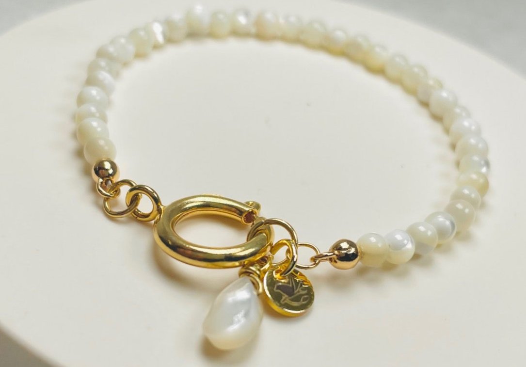 Mother of Pearl bracelet