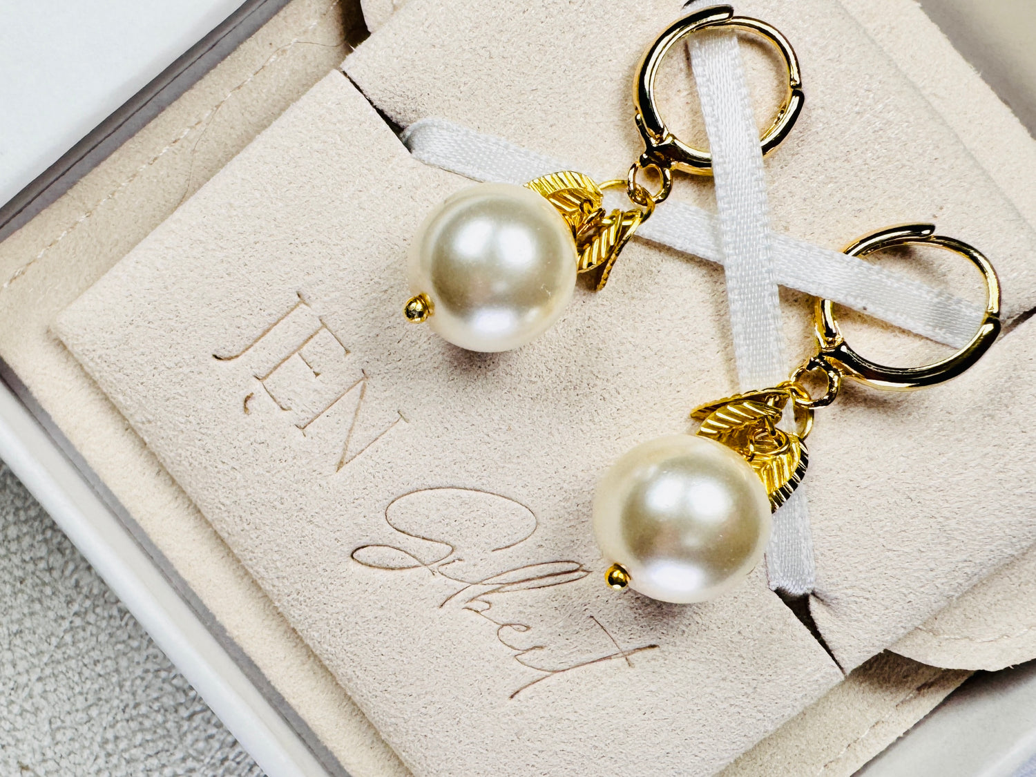 Mae hoop Earrings